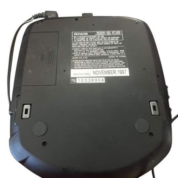 Vintage Aiwa XP-520 Portable Compact Disc Player - Picture 6 of 6